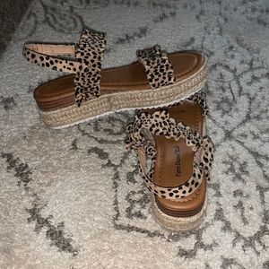 Cheetah Print Platform Sandel